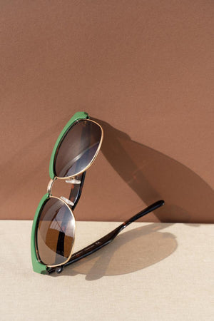 Phoenix - Sherwood Green + Brown Tortoise