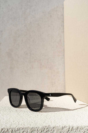 Morgan - Obsidian Black